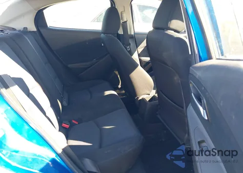 2017 Toyota Yaris Ia из США, поврежденный, VIN 3MYDLBYVXHY170129